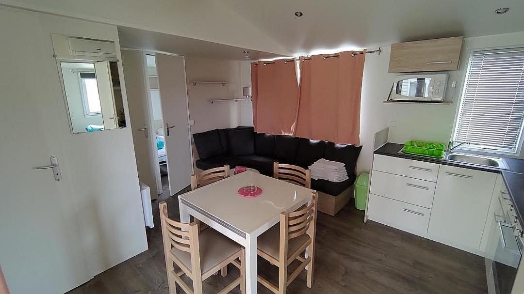 Mobil Home Camping **** Canet En Roussillon المظهر الخارجي الصورة