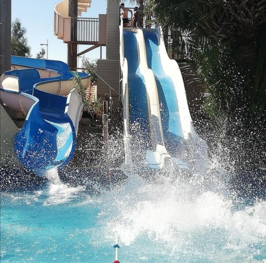 Mobil Home Camping **** Canet En Roussillon المظهر الخارجي الصورة
